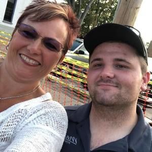 Meet your Posher, April